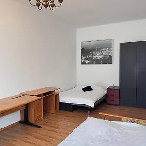 grzybowska-rooms.warsawhotelspoland.com/