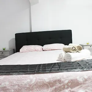 duplex-comfort-apartments.hotelsatayianapa.com/